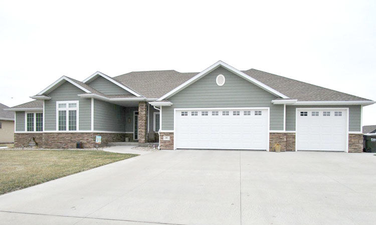 141 Rottunda Way, South Sioux City, NE - $399,950